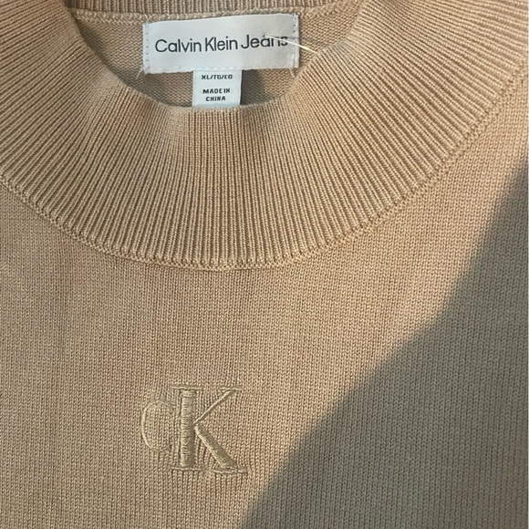 Calvin Klein Quiet Luxury Women's XL Mock Neck Cropped Monogram Sweater - Picture 5 of 8